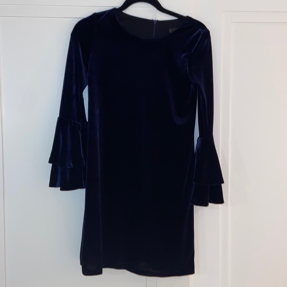 Navy Blue AQUA velvet dress with bell sleeves size small